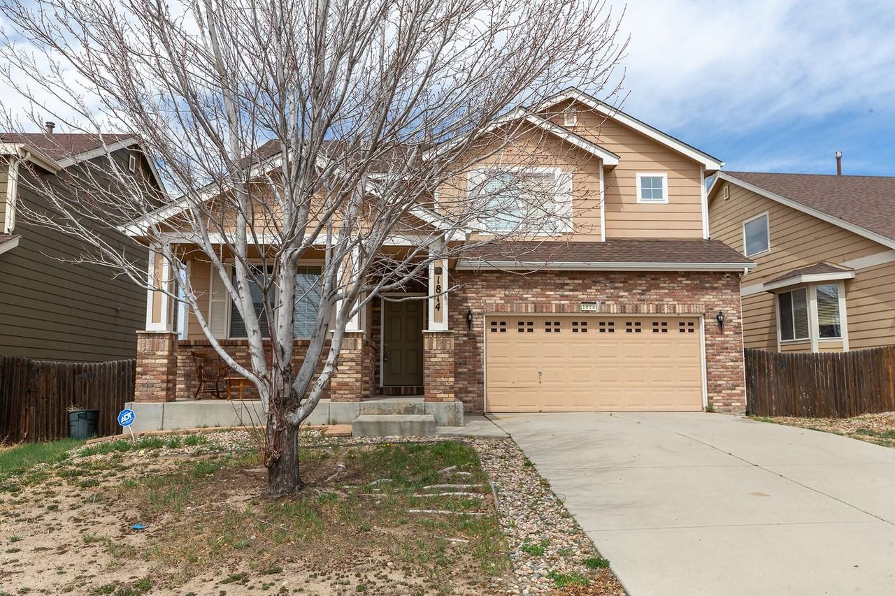 1814 Meadowbrook Pkwy - Photo 2 of 30