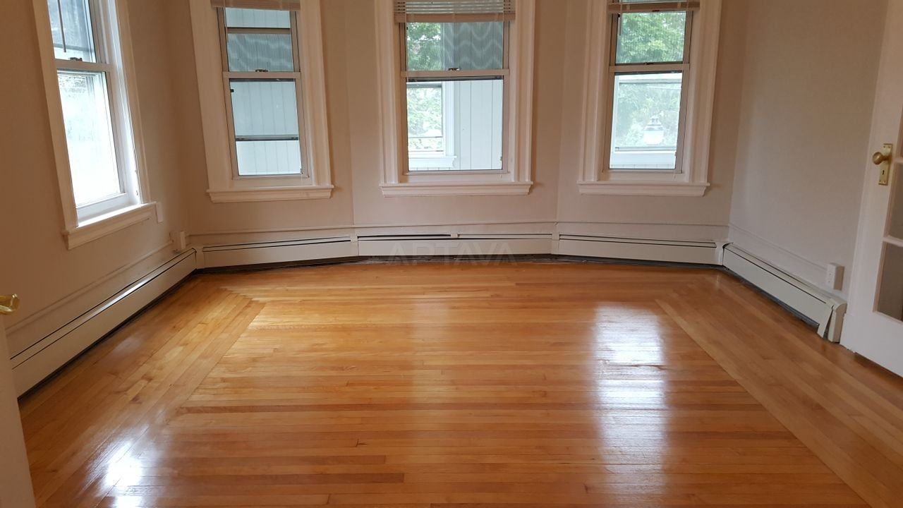 150 Massachusetts Ave #2 - Photo 4 of 13