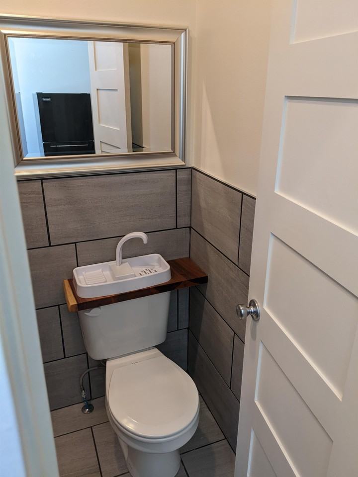 314 S Asbury St. - Photo 3 of 22