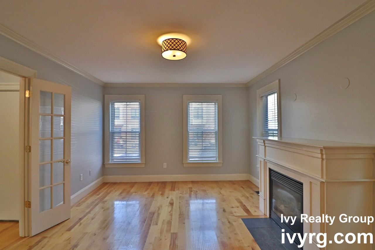 361 Dorchester St #1 - Photo 2 of 32