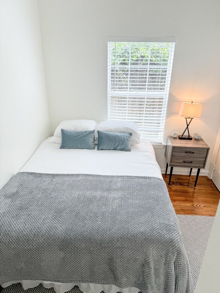 2909 Saint Peter St #2911 - Photo 2 of 8