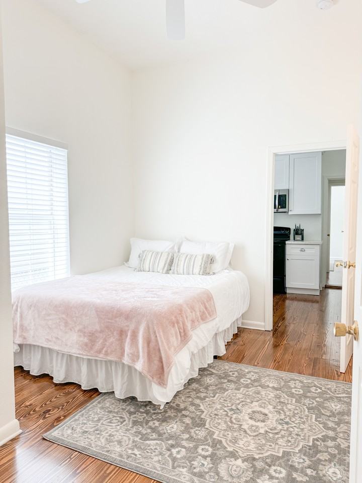 2909 Saint Peter St #2911 - Photo 3 of 8