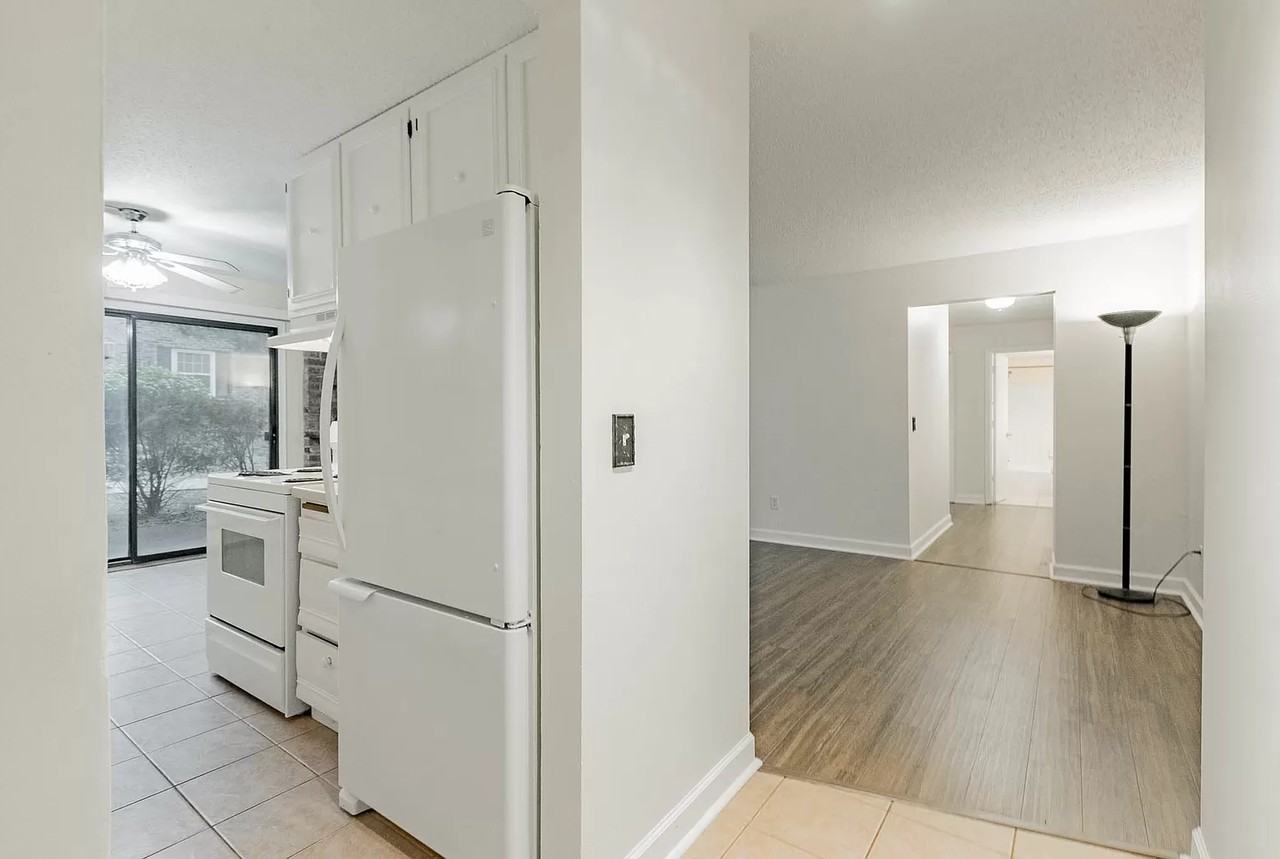 804 Old Settlers Trl #4 - Photo 7 of 25