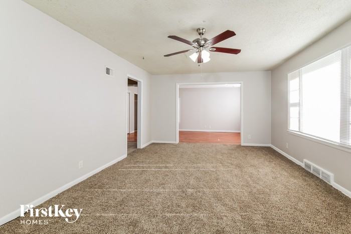 7212 E 103rd Ter - Photo 2 of 15