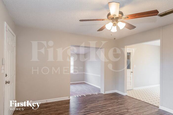 11334 Vera Dr - Photo 2 of 15