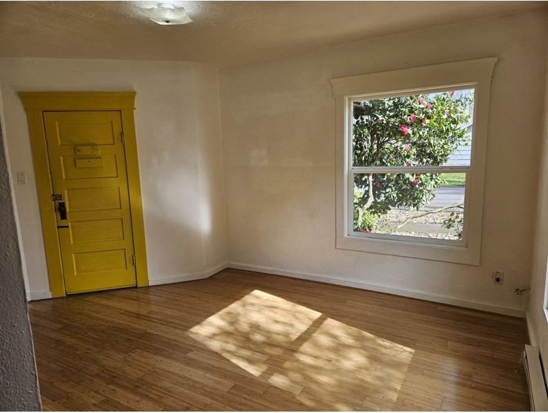 608 4th St #2 - Photo 2 of 11