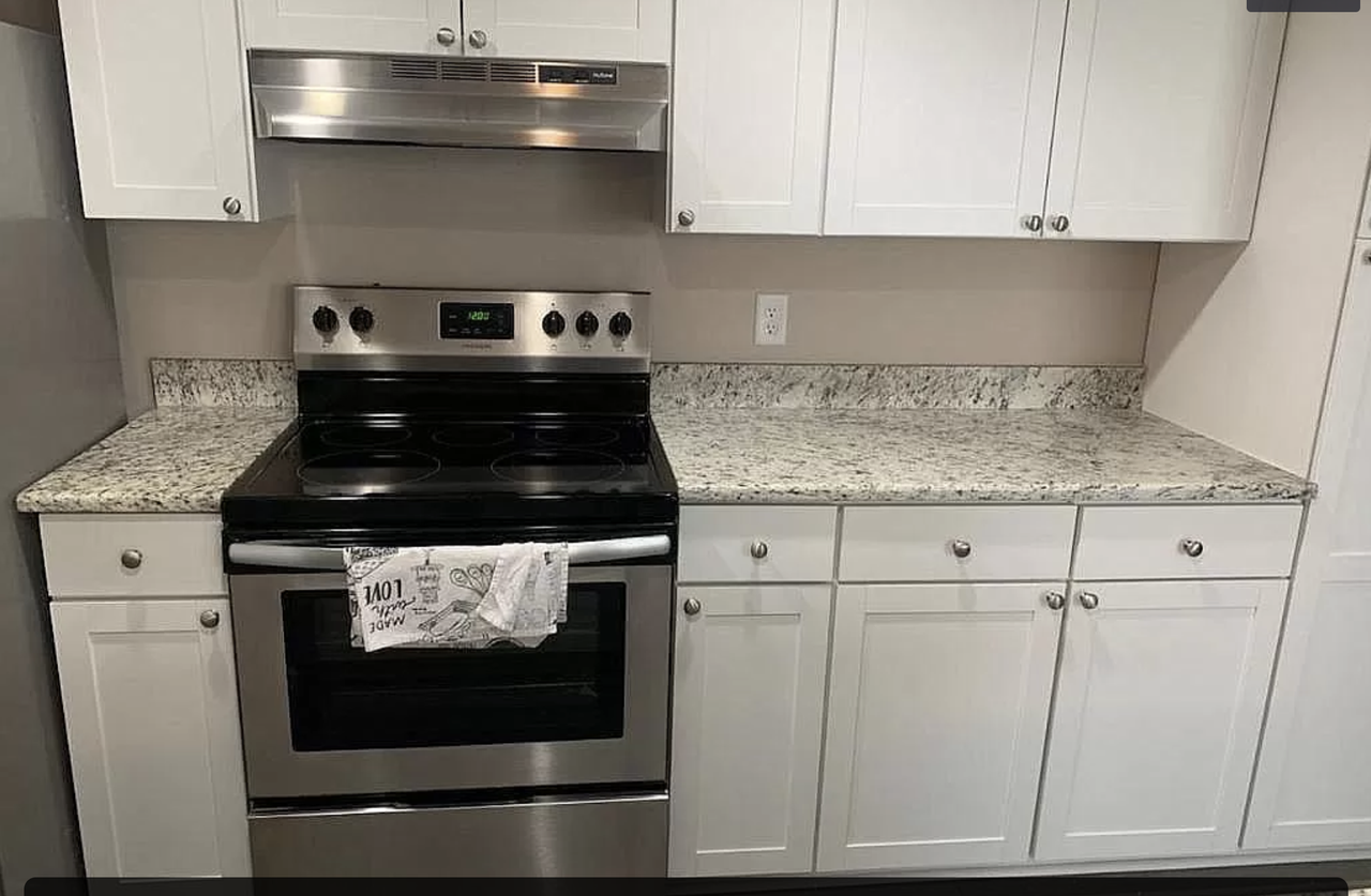 904 Byron Ln #1 - Photo 5 of 17