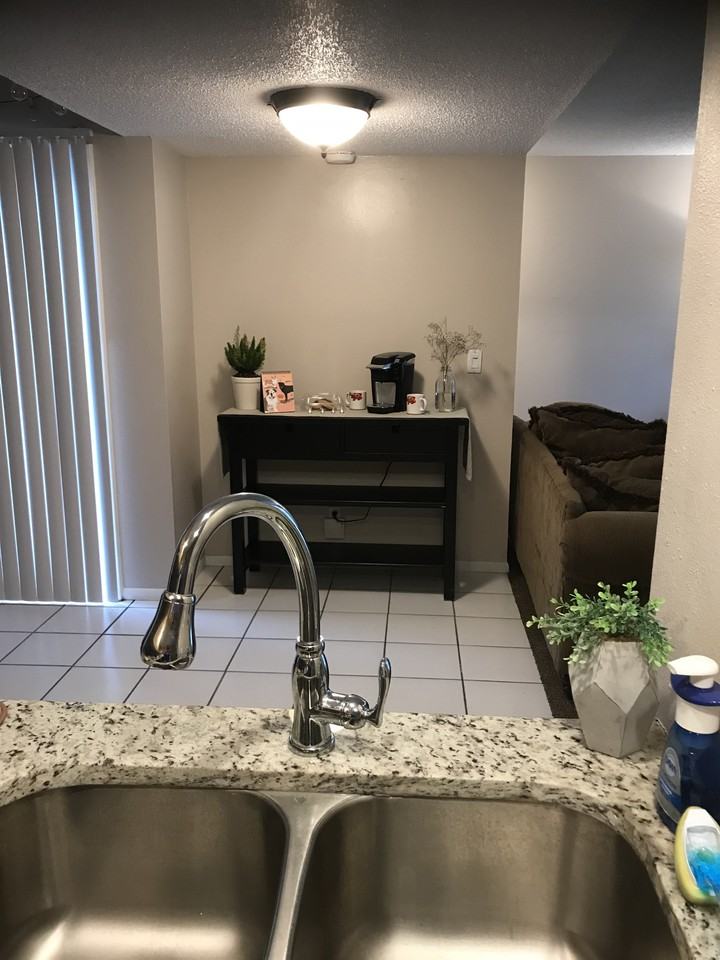 904 Byron Ln #1 - Photo 6 of 17