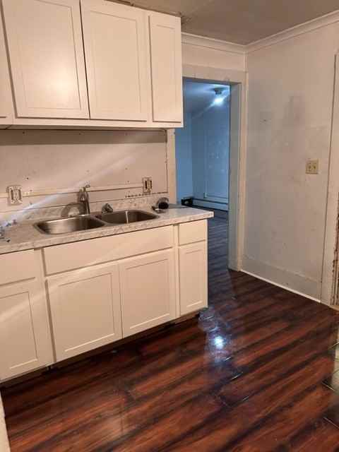 507 Columbia St #1 - Photo 5 of 11