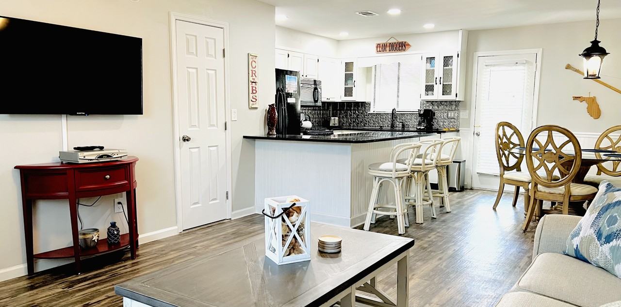 131 W Leslie Ln #131 - Photo 3 of 32