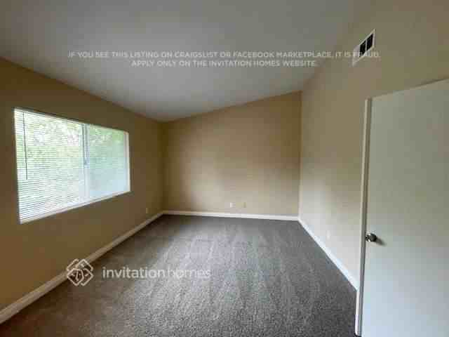 9881 Whitewater Rd - Photo 6 of 15