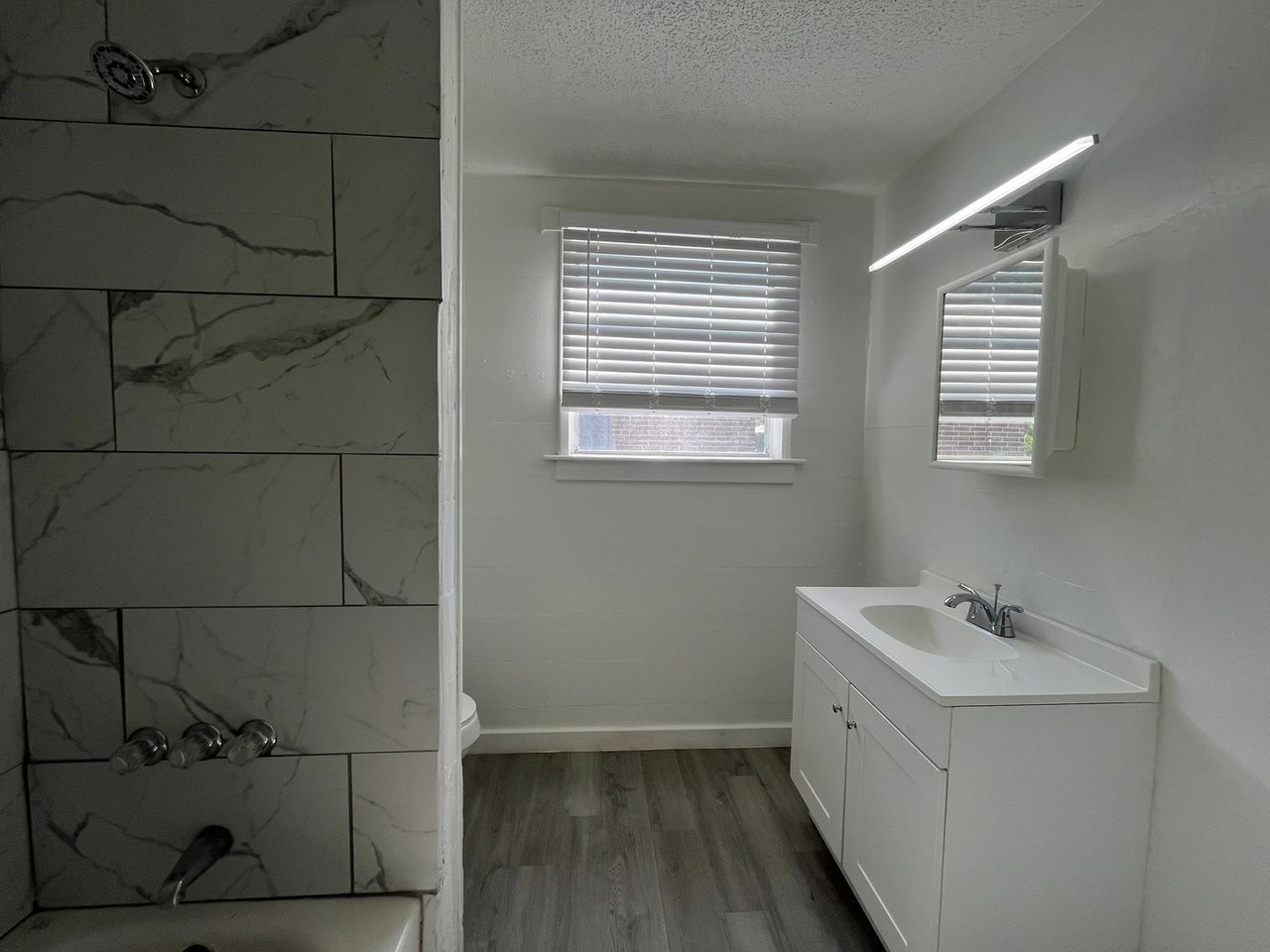 812 Floyd St Ne - Photo 7 of 13