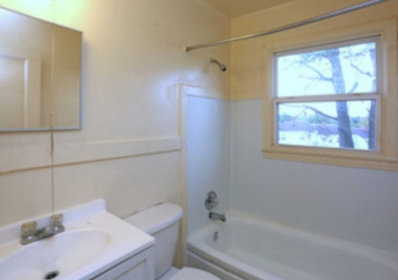 Welcome home to The Villas at Park Terrace — 40 acres of peaceful, single‑story living just minutes - Photo 6 of 50