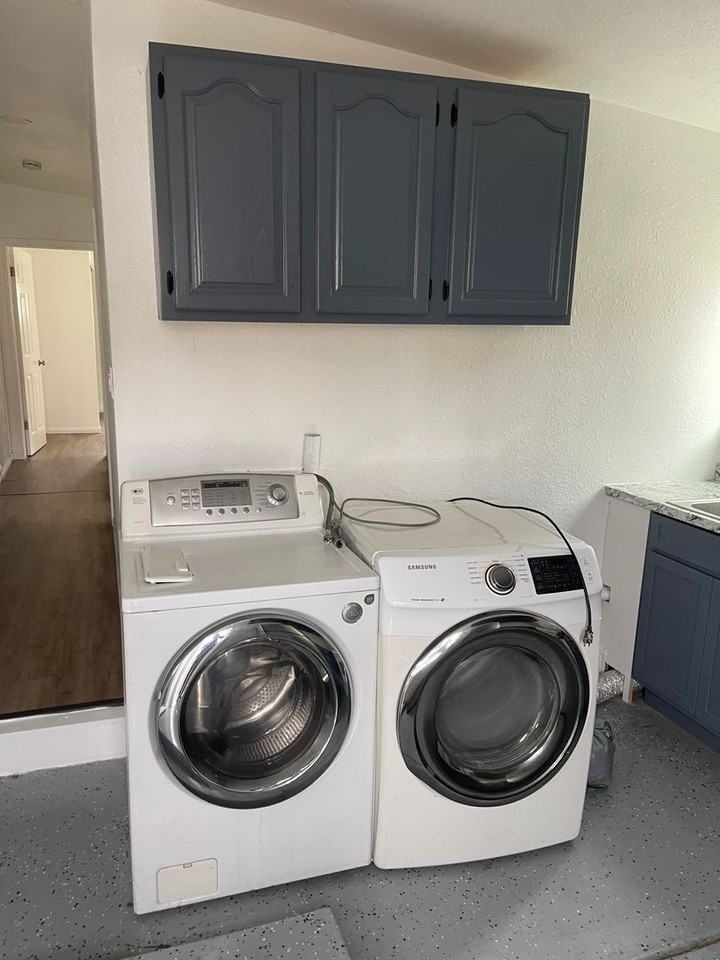 7262 Stanford Ave - Photo 5 of 19