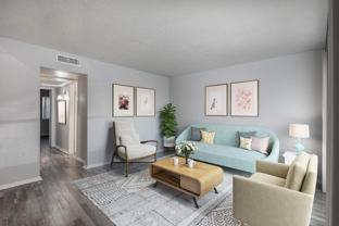 805 Central Dr - Photo 1 of 1