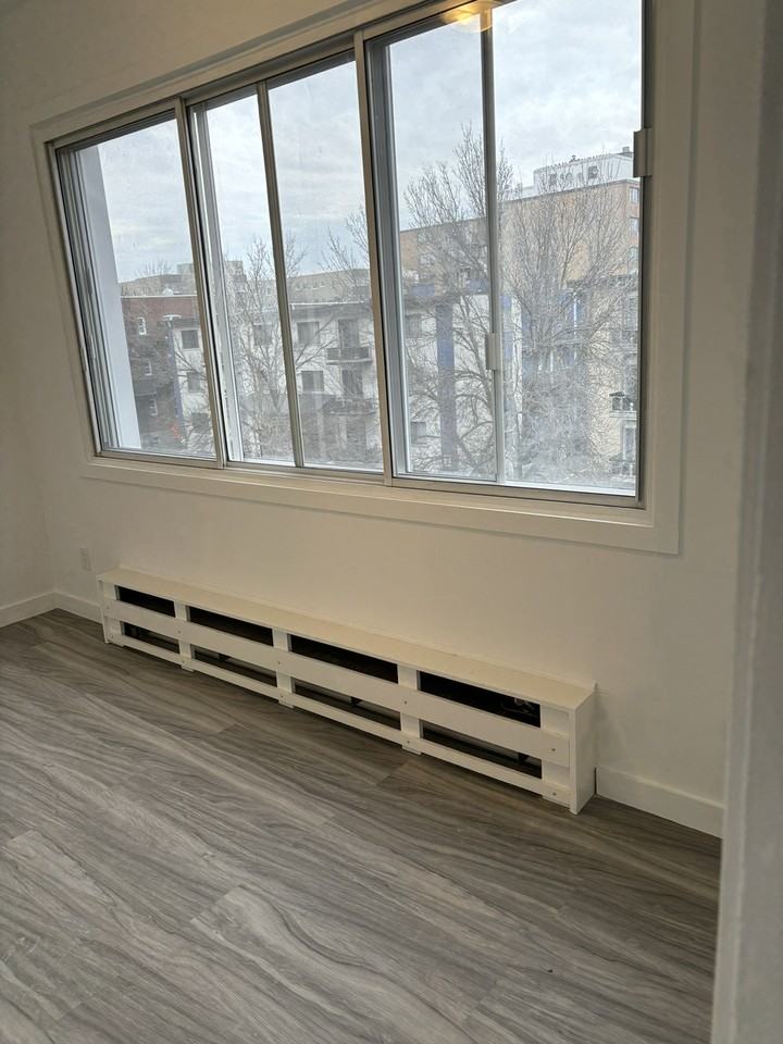 2390 Avenue Madison ##106 — photo 3