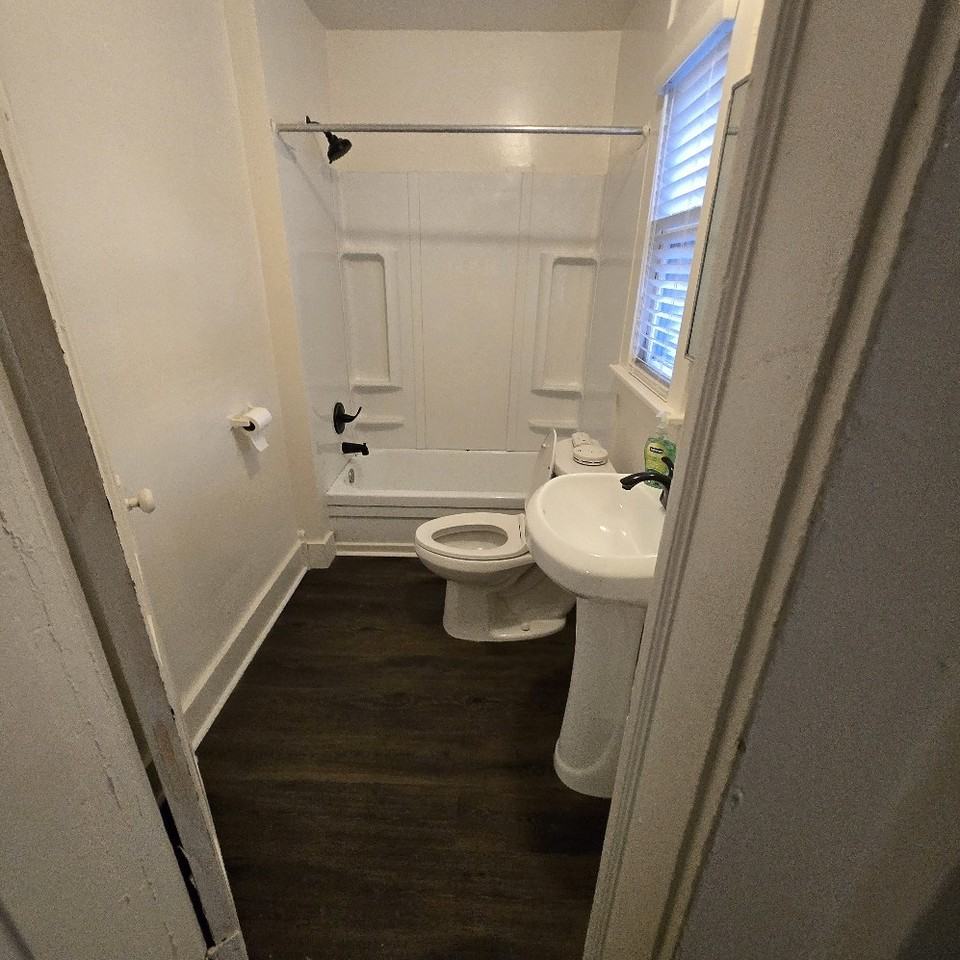 167 Meigs St #2ndFL - Photo 7 of 12