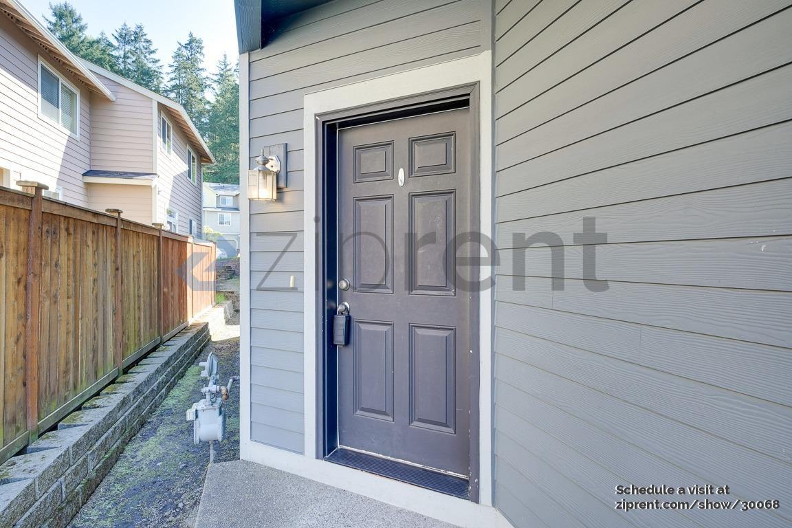 6106 Alexander Ave Se - Photo 5 of 29