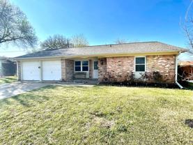 201 E Fuller Dr - Photo 1 of 1