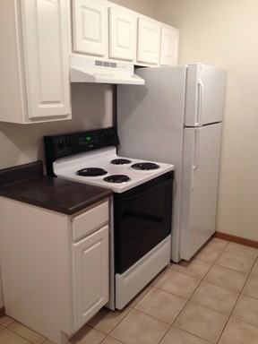 Lakeside Apartments - Photo 2 of 18