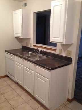 Lakeside Apartments - Photo 3 of 18