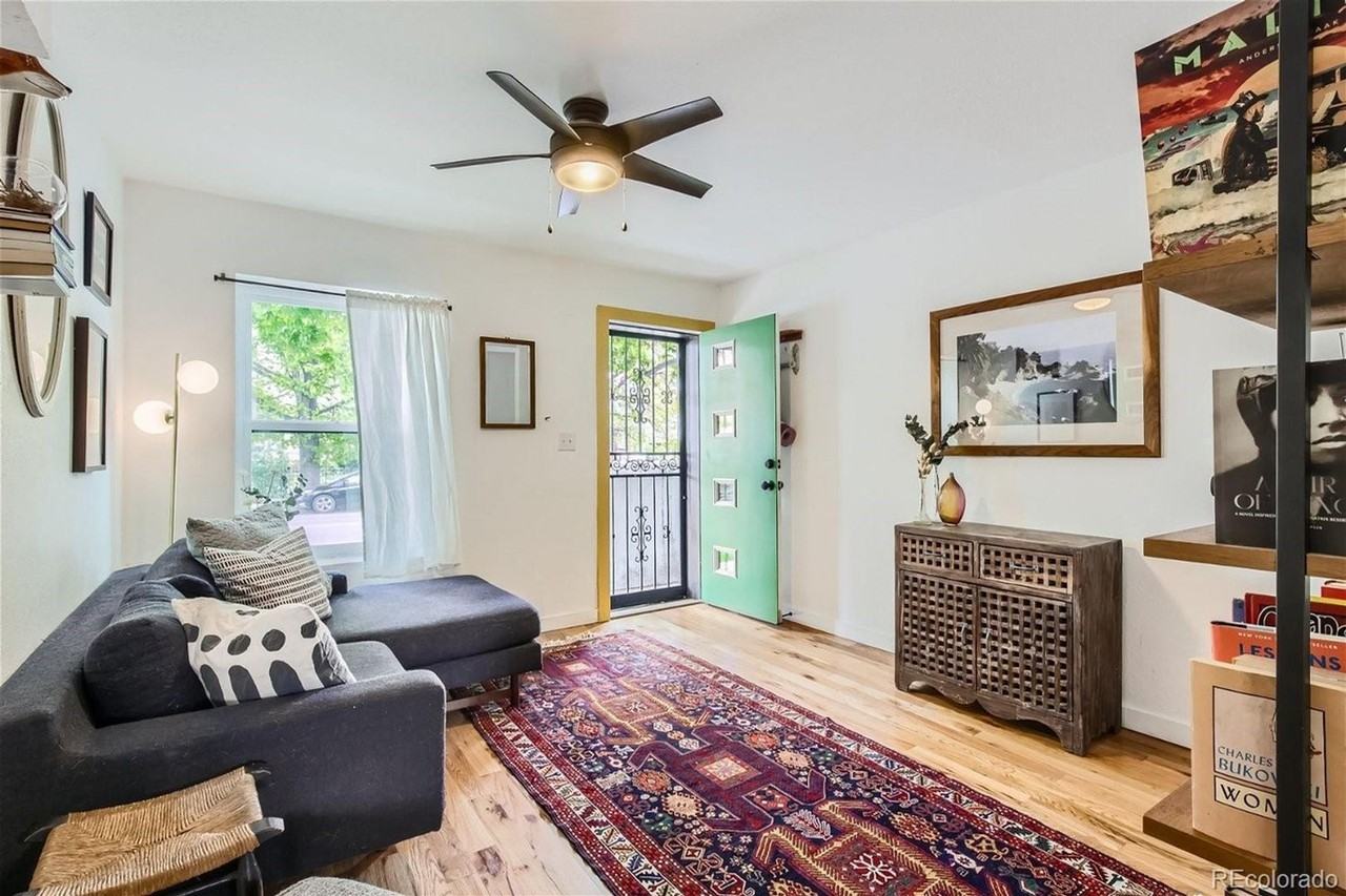 3551 N Williams St - Photo 3 of 24