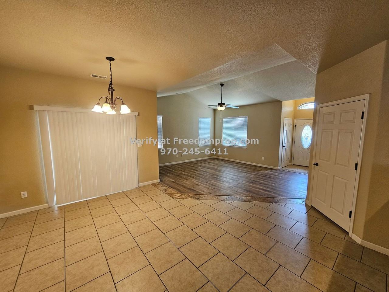 2482 Wolcott Ave - Photo 4 of 20