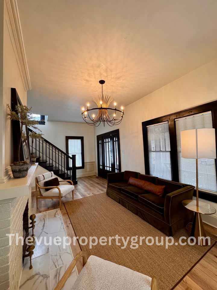 1321 S 9th St - Photo 7 of 25