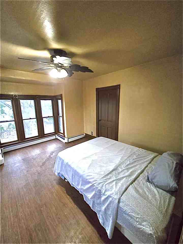 123 W Brown St #NA - Photo 3 of 3