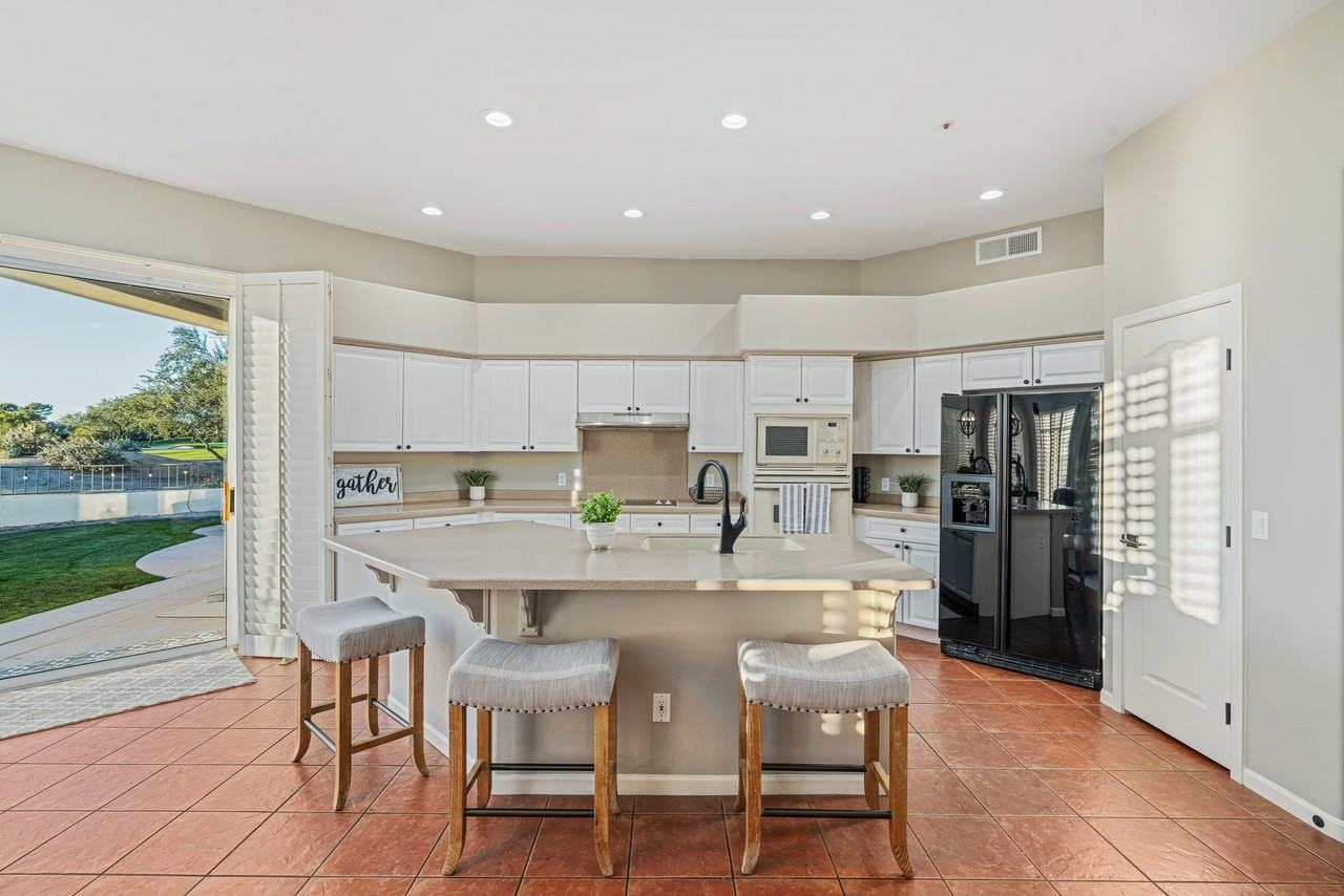 7979 E Princess Dr #NA - Photo 6 of 28