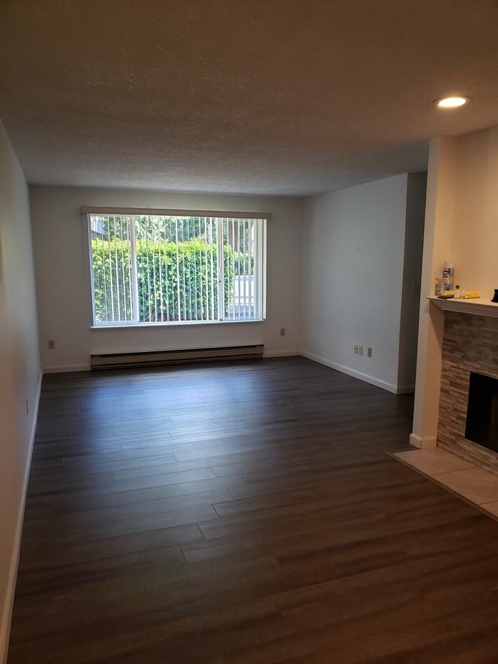 518 S 321st St #7 - Photo 6 of 14