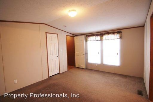 1911 Wald Rd. - Photo 3 of 13