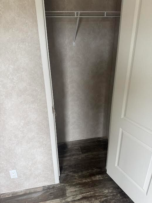 103 Flamingo Dr - Photo 3 of 12