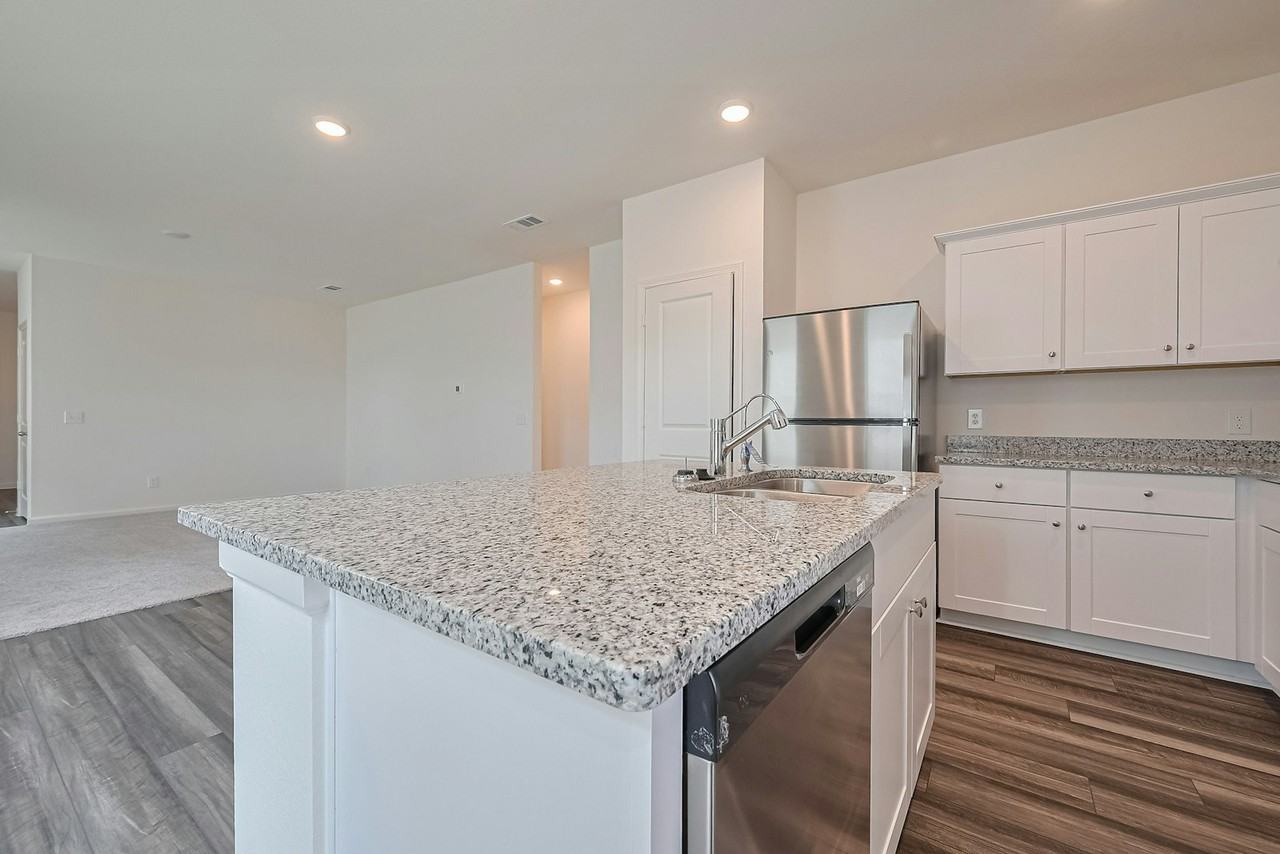 8510 Ora Meadows Drive - Photo 3 of 38