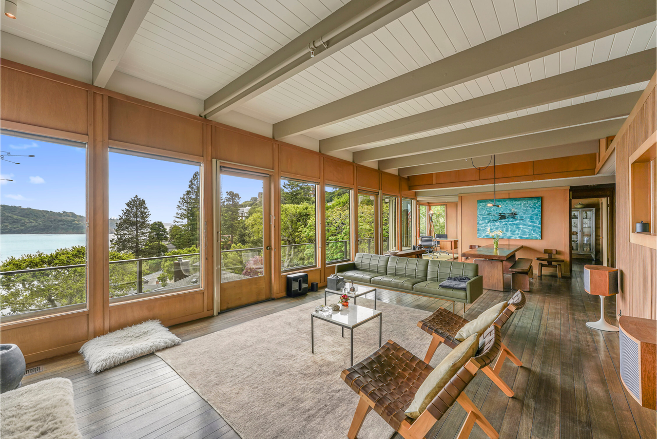 285 Bayview Avenue - Photo 5 of 35