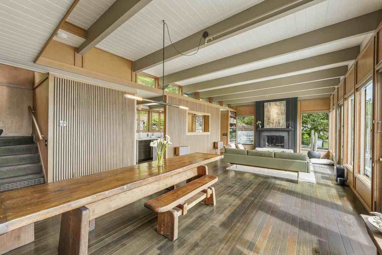 285 Bayview Avenue - Photo 6 of 35