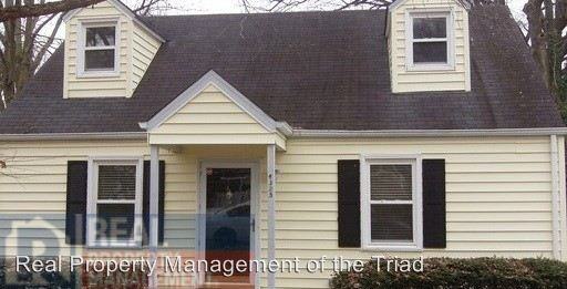 4325 Cornell Ave - Photo 2 of 9
