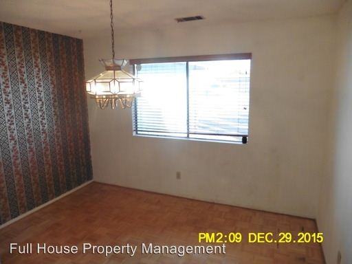 201 N Argyle St - Photo 3 of 9