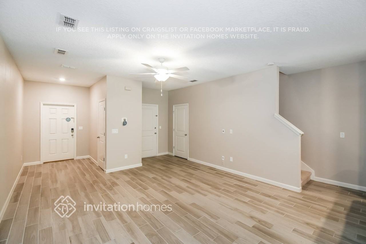 419 Cherry Ridge Dr - Photo 4 of 18