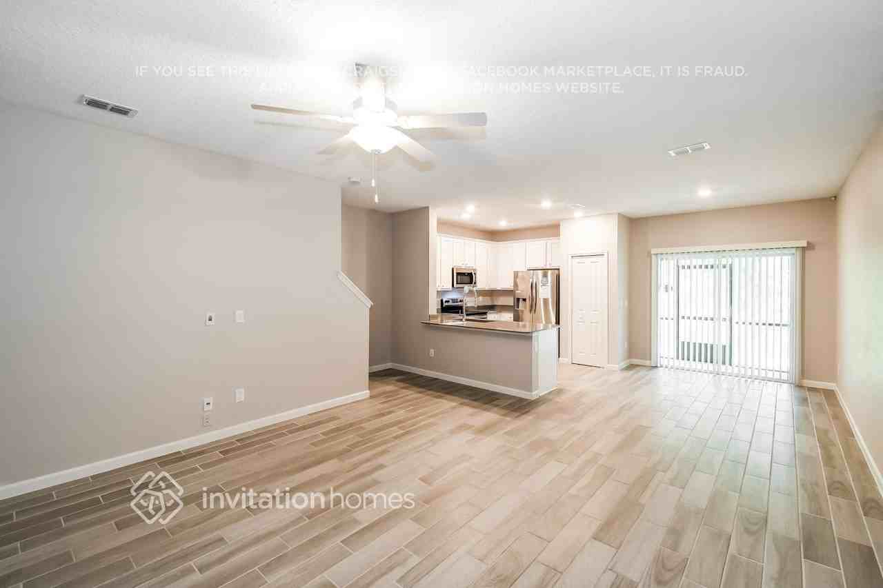 419 Cherry Ridge Dr - Photo 5 of 18