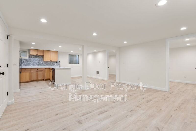 7727 Jones Ave Nw - Photo 7 of 32