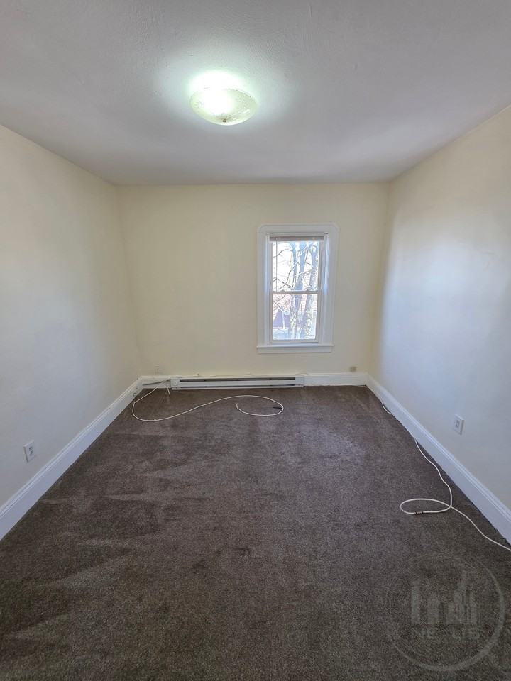 177-179 Oriole Ave - Photo 5 of 11