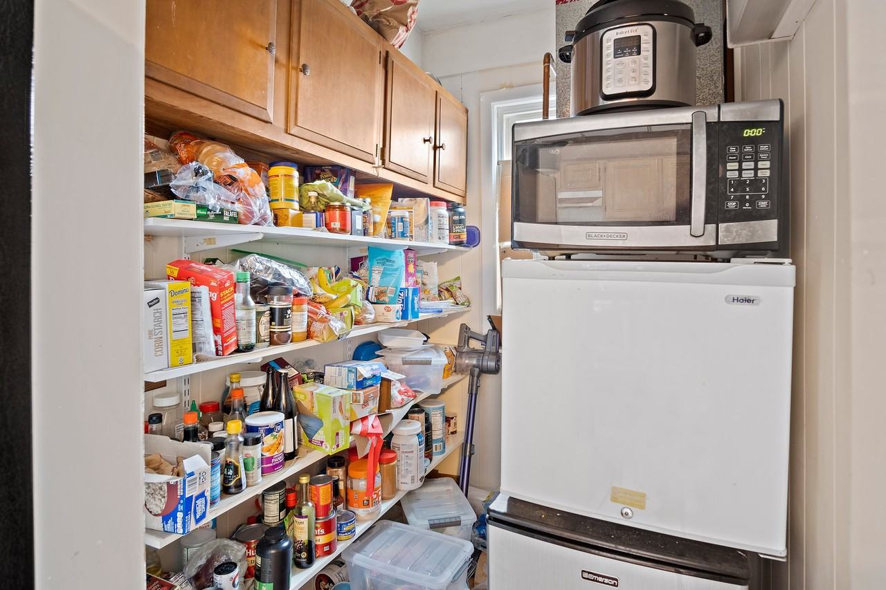 855 Huntington Ave #2 - Photo 5 of 19