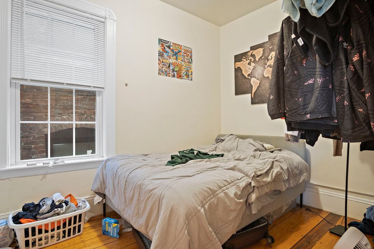 855 Huntington Ave #2 - Photo 7 of 19