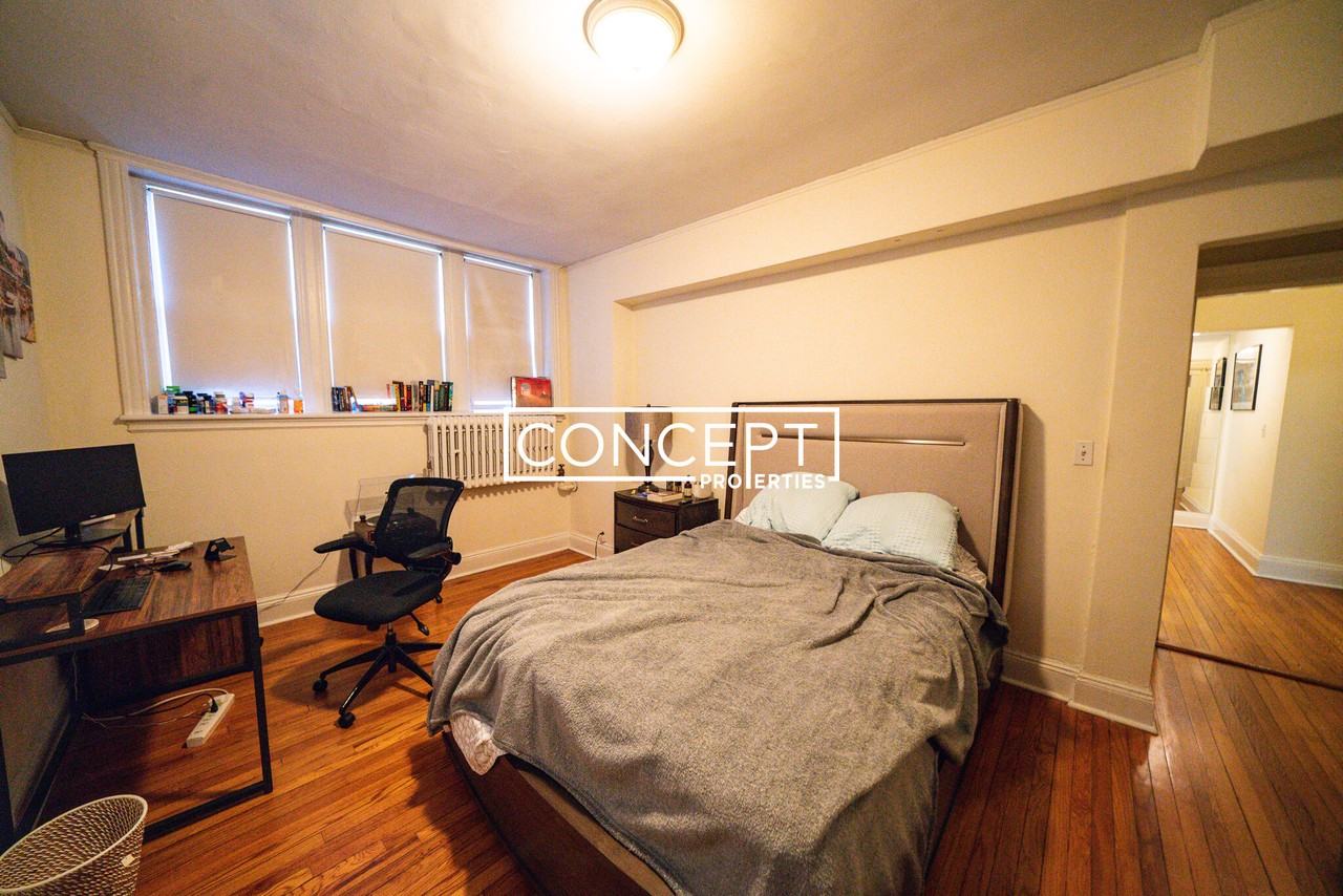 58 Selkirk Rd #1 - Photo 7 of 8