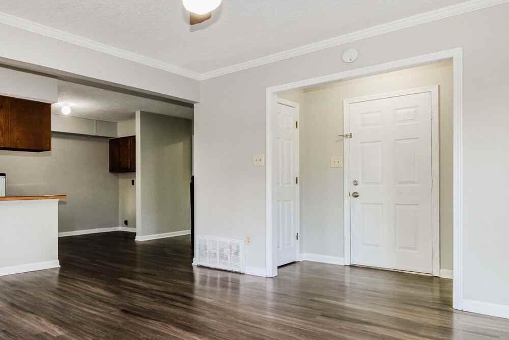 7761 Biloxi Cv - Photo 4 of 17