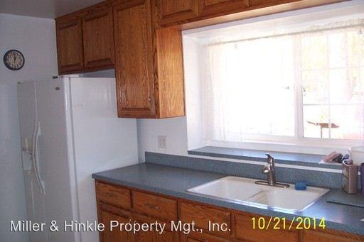 5748 Rotterdam Ln - Photo 3 of 6