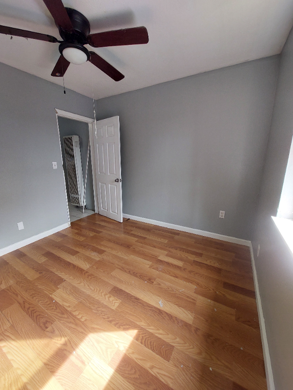 6959 Hall Blvd - Photo 2 of 5