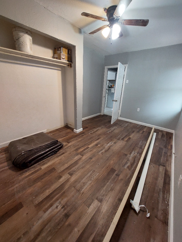 6959 Hall Blvd - Photo 3 of 5