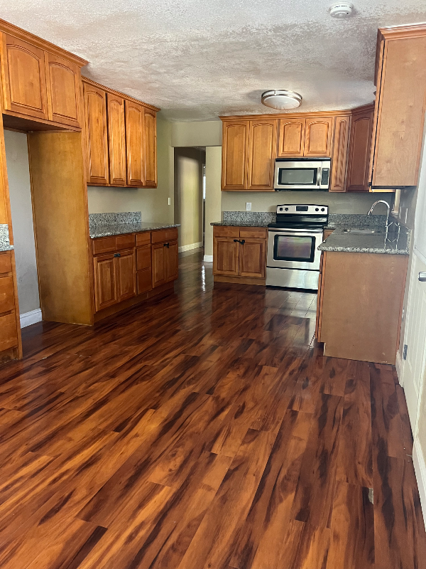 5700 Tahama St - Photo 2 of 20